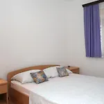 With Parking Space Orebic, Peljesac - 4565 Апартаменты Оребич