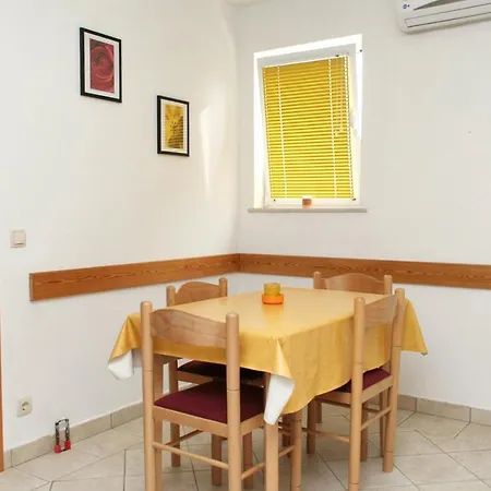 With Parking Space Orebic, Peljesac - 4565 شقة أوروبيتش