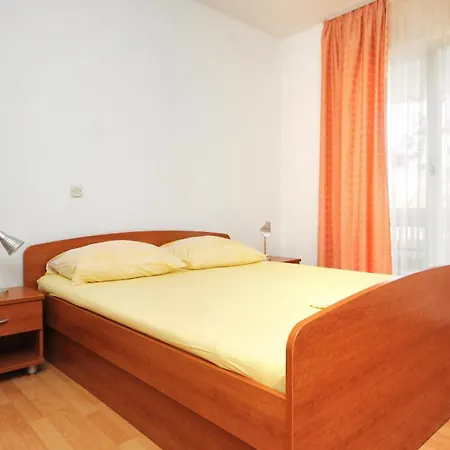 With Parking Space Orebic, Peljesac - 4565