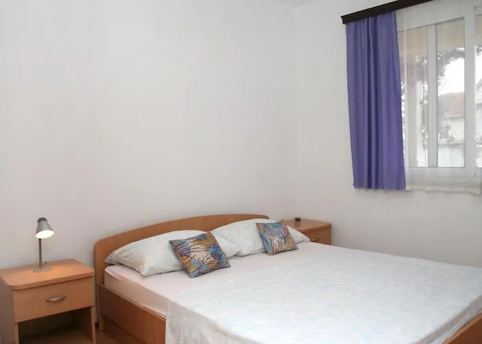 With Parking Space Orebic, Peljesac - 4565 דירה אורביץ