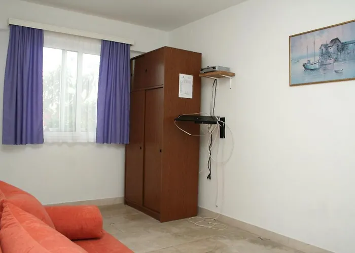 With Parking Space Orebic, Peljesac - 4565 דירה אורביץ