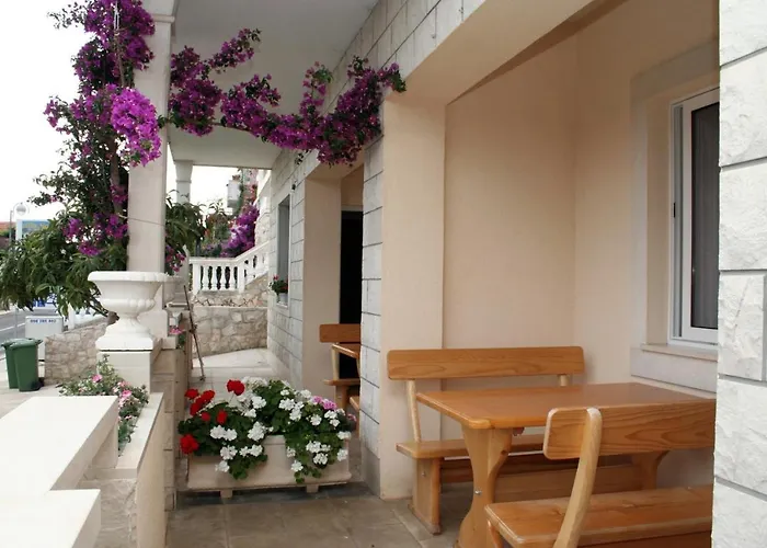 With Parking Space Orebic, Peljesac - 4565 דירה